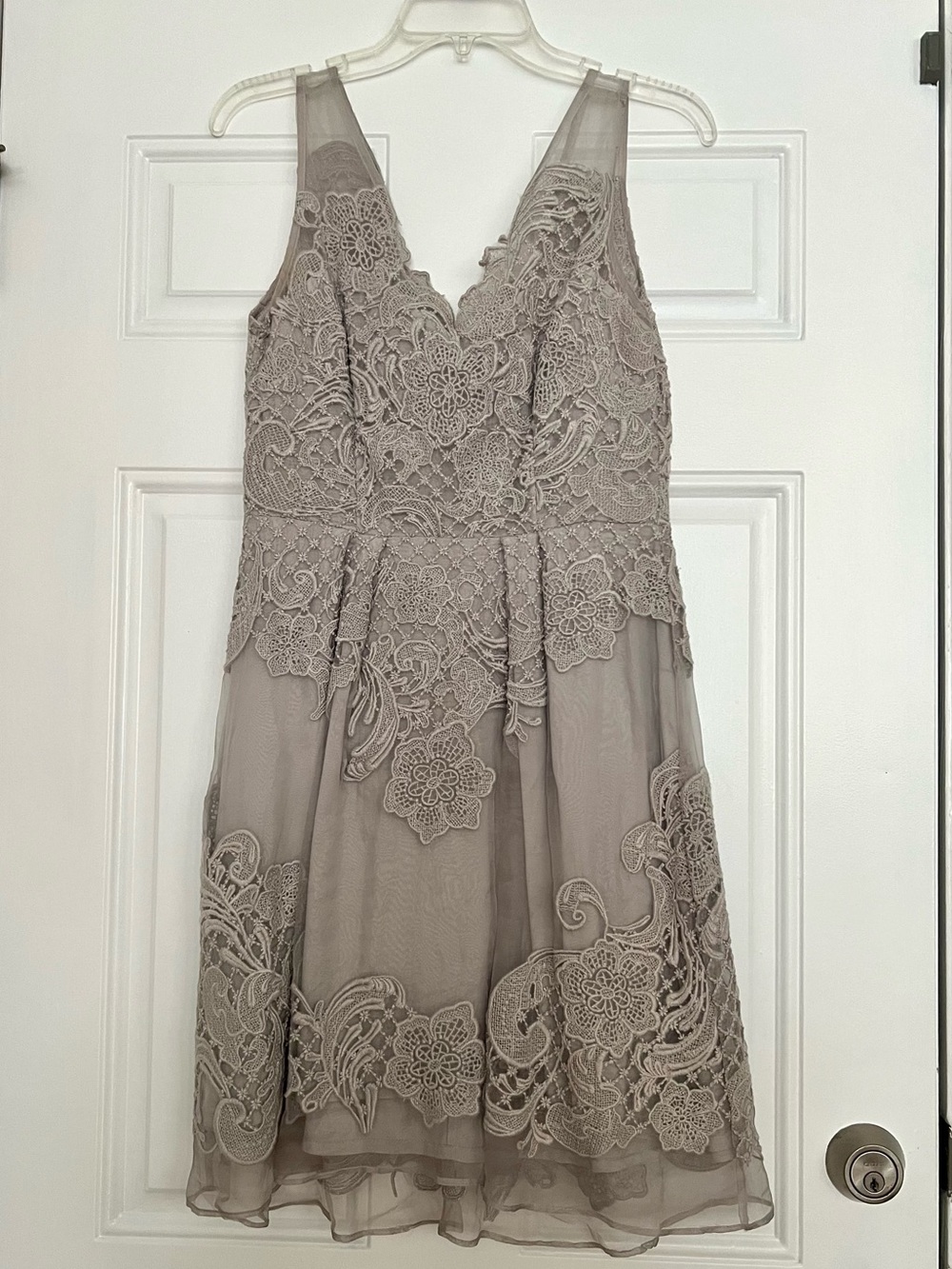 YOANA BARASCHI Elegant Lace A-Line Dress in grey